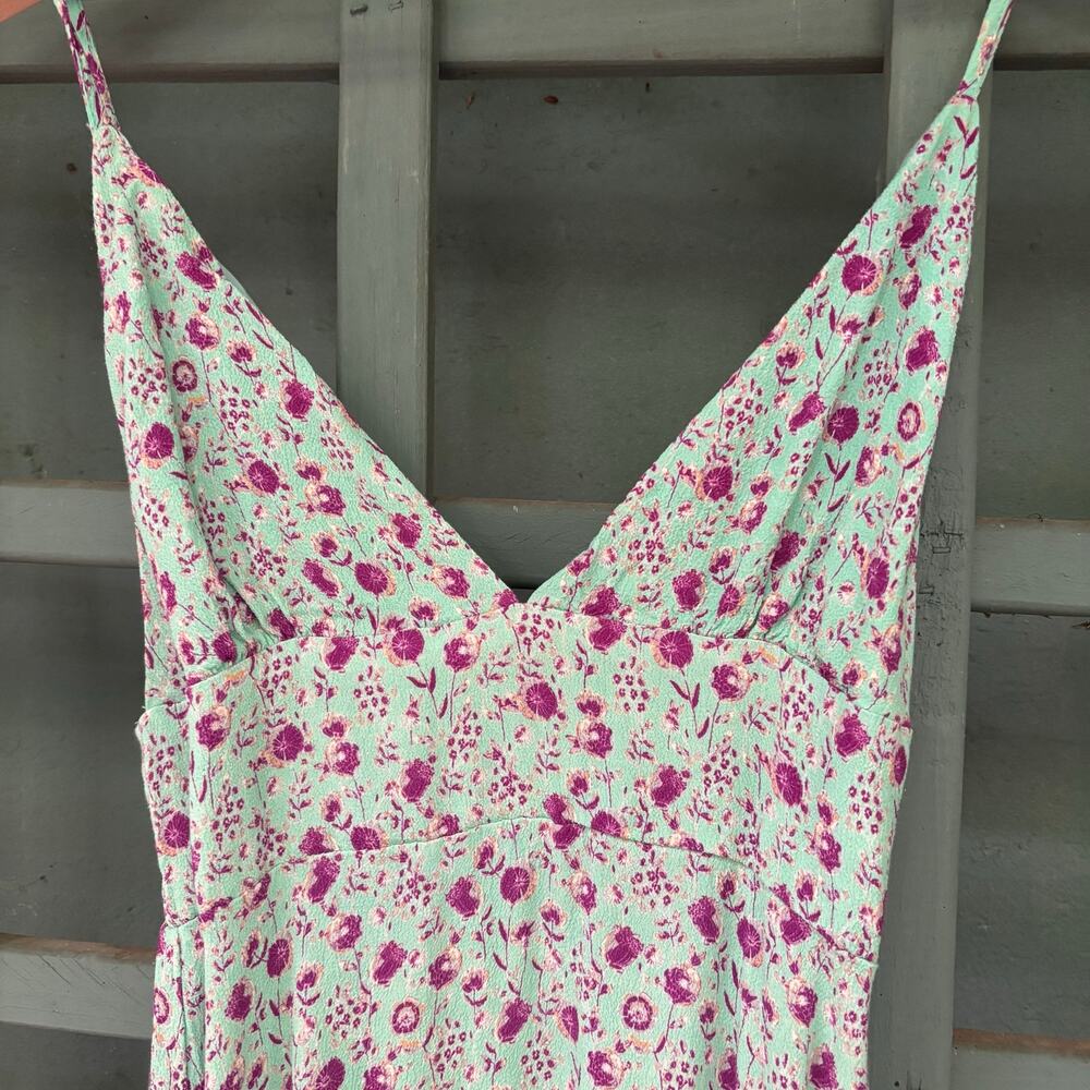 Bisouxx Mint Green Floral V-Neck Midi Dress 90’s Romantic Grunge- size M - Picture 4 of 9